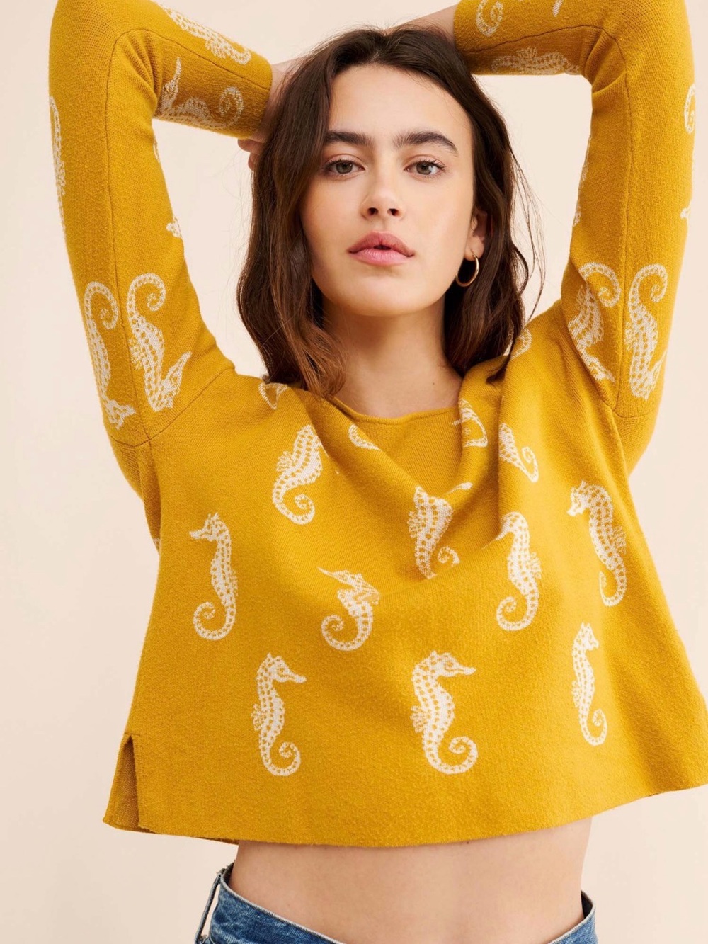 Maeve by Anthropologie Mustard Sweater with White Seahorse Motif - sz medium - Picture 8 of 11